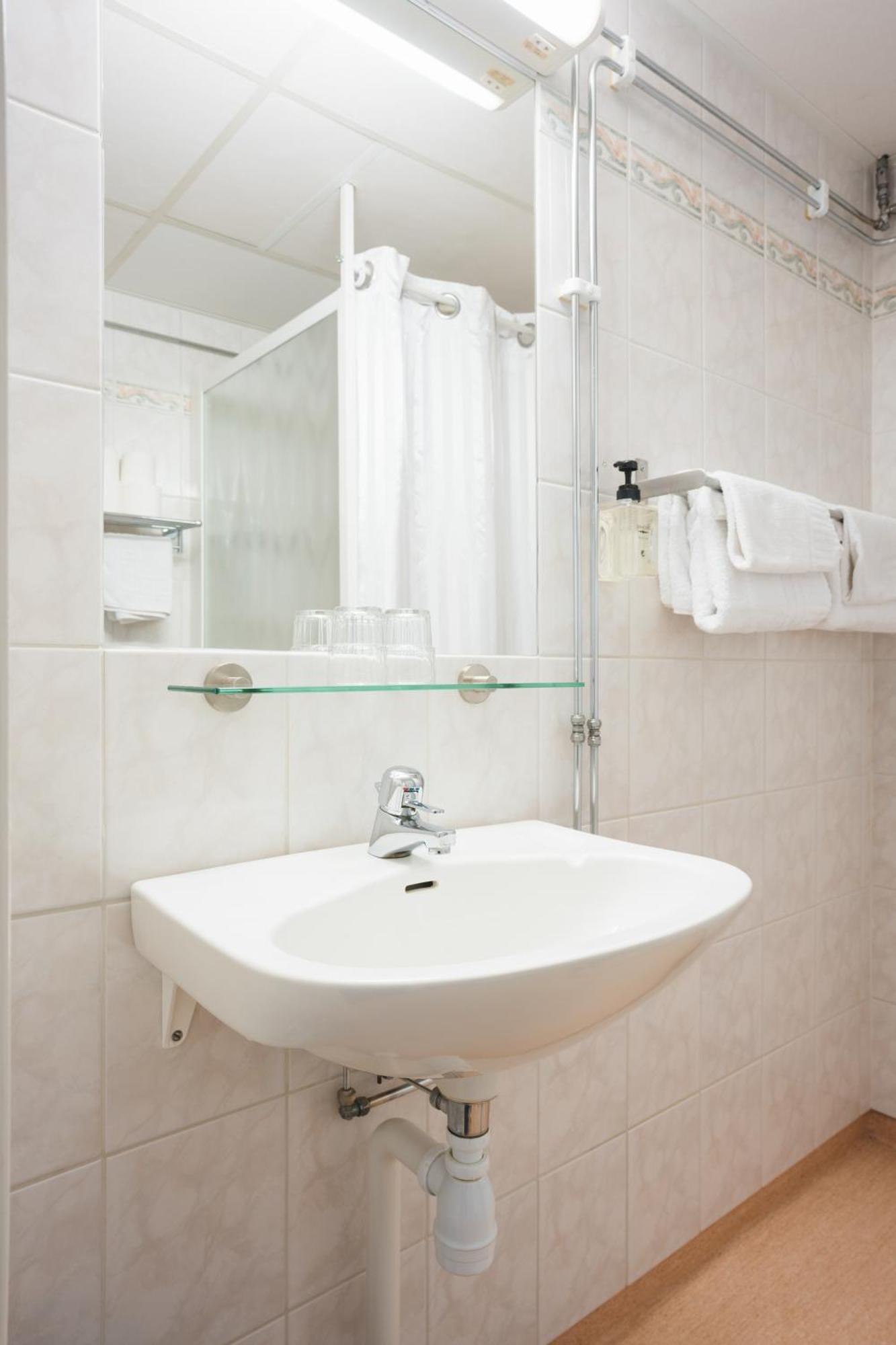 Vici Hotels Linkoeping Экстерьер фото