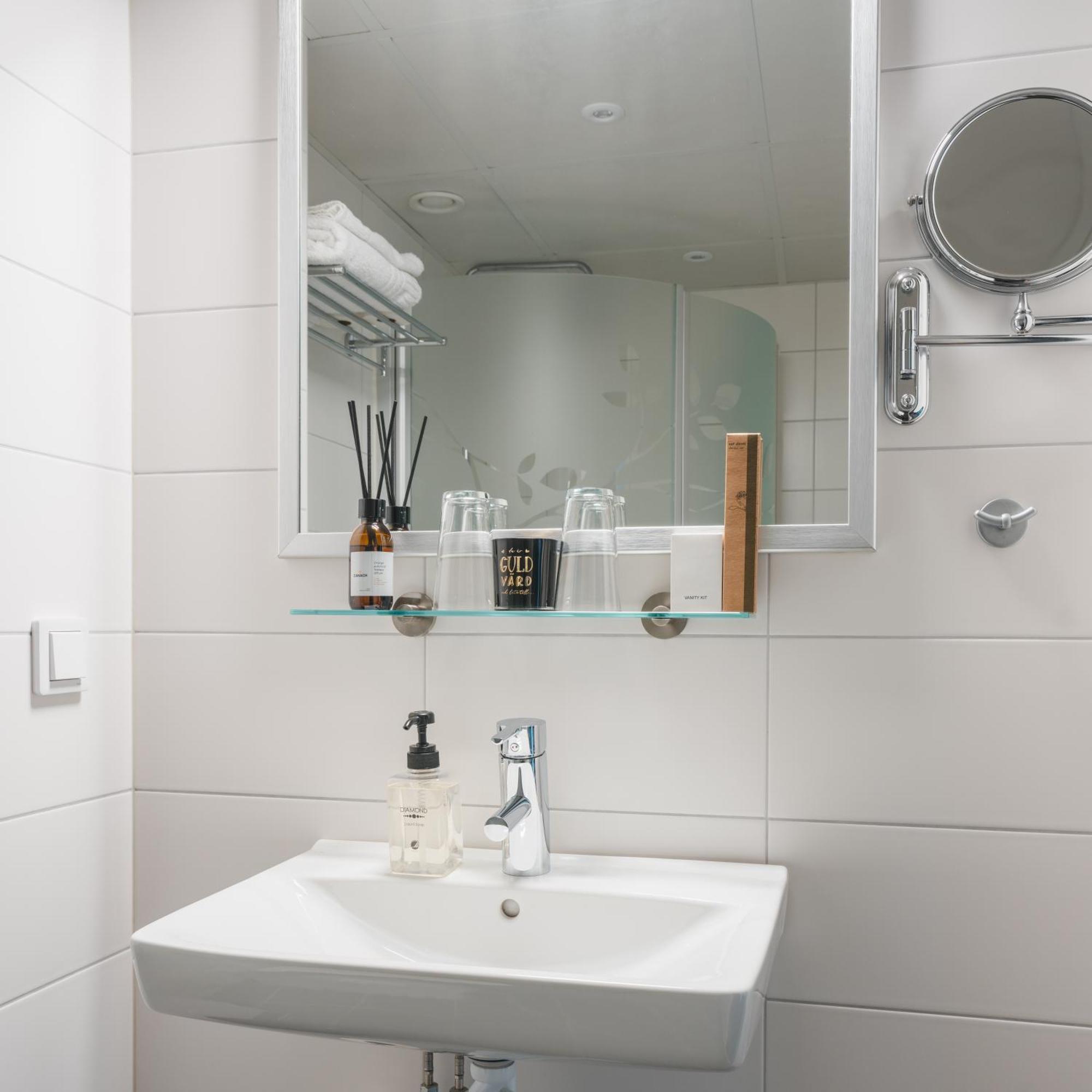 Vici Hotels Linkoeping Экстерьер фото